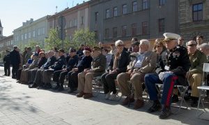 0824 SlSv 2014-05-04